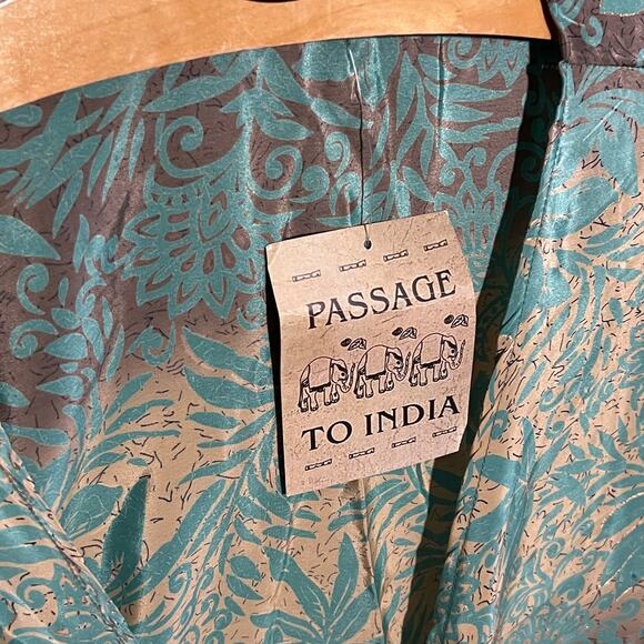 Passage to India Crop Top Wrap Bell Sleeve Boho Floral - Picture 7 of 9